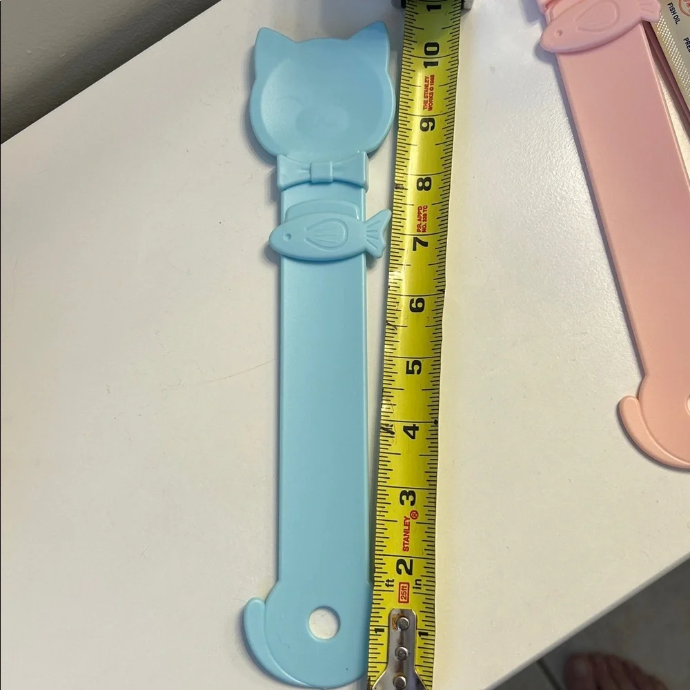 Cat-Shaped treat squeeze spoon